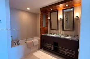 6899 Collins Ave, Miami Beach, FL 33141 - Photo 13
