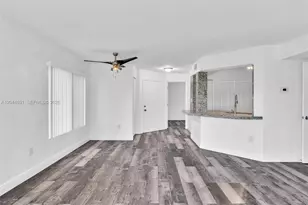 2341 NW 33rd St, Oakland Park, FL 33309 - Photo 9
