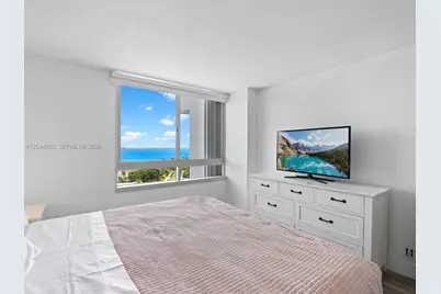 400 S Pointe Dr #1102, Miami Beach, FL 33139 - Photo 25