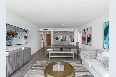 400 S Pointe Dr #1102, Miami Beach, FL 33139 - Photo 13