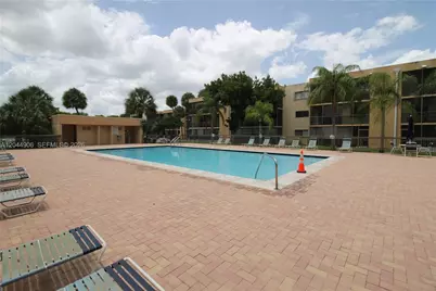 8415 SW 107th Ave #359W, Miami, FL 33173 - Photo 15