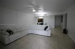 8415 SW 107th Ave, Miami, FL 33173 - Photo 3