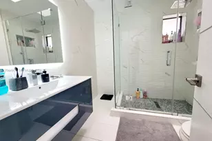 6324 NW 201st Ln, Hialeah, FL 33015 - Photo 23
