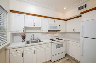 237 Madeira Ave, Coral Gables, FL 33134 - Photo 21