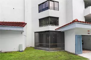 8205 SW 152nd Ave, Miami, FL 33193 - Photo 11