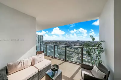 1600 NE 1st Ave #2814, Miami, FL 33132 - Photo 1