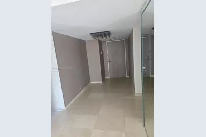 1901 Brickell Ave #B1614, Miami, FL 33129 - Photo 5