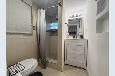 947 NE 149th St, Miami, FL 33161 - Photo 33
