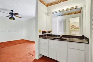 1050 SW 123rd Ave, Miami, FL 33184 - Photo 27