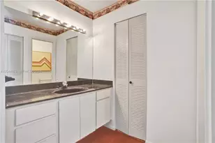 1050 SW 123rd Ave, Miami, FL 33184 - Photo 25