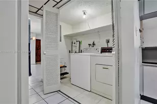 1050 SW 123rd Ave, Miami, FL 33184 - Photo 17