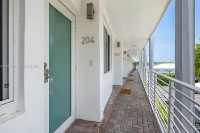 405 N Hibiscus Dr #204, Miami Beach, FL 33139 - Photo 17