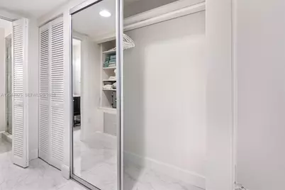 405 N Hibiscus Dr #204, Miami Beach, FL 33139 - Photo 13