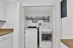 1250 S Miami Ave, Miami, FL 33130 - Photo 23