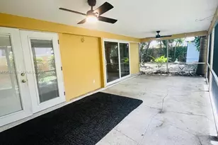 1061 NE 26th Ave, Pompano Beach, FL 33062 - Photo 25