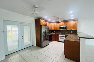 1061 NE 26th Ave, Pompano Beach, FL 33062 - Photo 3