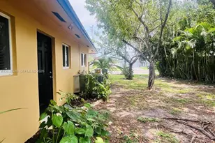 1061 NE 26th Ave, Pompano Beach, FL 33062 - Photo 29