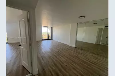 1600 S Ocean Dr #18C, Hollywood, FL 33019 - Photo 3