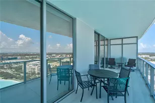 2411 Laguna Cir, Miami, FL 33181 - Photo 25