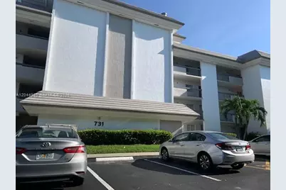 731 N Pine Island Rd #305, Plantation, FL 33324 - Photo 3