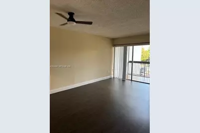 731 N Pine Island Rd #305, Plantation, FL 33324 - Photo 5