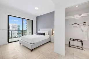 239 SW 9th St, Miami, FL 33130 - Photo 5