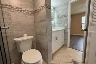 21909 Lake Forest Cir, Boca Raton, FL 33433 - Photo 13