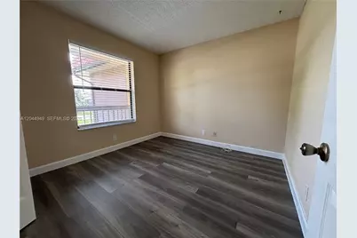 21909 Lake Forest Cir #205, Boca Raton, FL 33433 - Photo 11