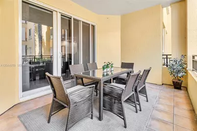 16100 Emerald Estates Dr #298, Weston, FL 33331 - Photo 13
