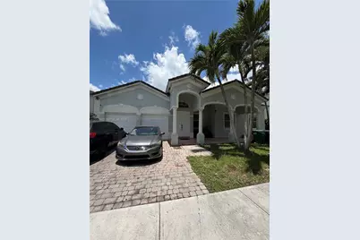 8208 SW 166th Pl, Miami, FL 33193 - Photo 1