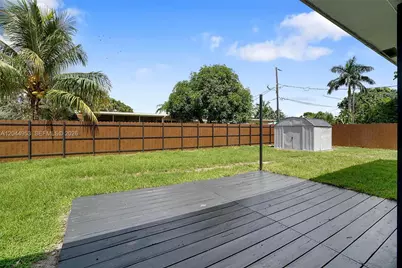 8891 NW 11th St, Pembroke Pines, FL 33024 - Photo 33