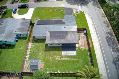 8891 NW 11th St, Pembroke Pines, FL 33024 - Photo 21
