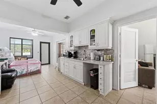 1419 SW 76th Ct, Miami, FL 33144 - Photo 17