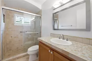 7220 SW 53rd Ct, Miami, FL 33143 - Photo 13