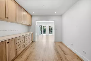 7220 SW 53rd Ct, Miami, FL 33143 - Photo 5