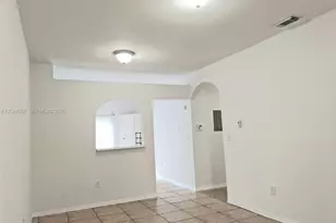 6972 NW 179th St, Hialeah, FL 33015 - Photo 5