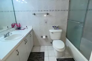 7681 NW 178th Terrace, Hialeah, FL 33015 - Photo 7