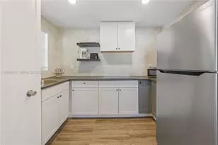1730 NE 7th St, Fort Lauderdale, FL 33304 - Photo 55