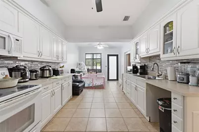 1421-1419 SW 76 Ct, Miami, FL 33144 - Photo 15