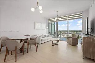 2411 Laguna Cir, Miami, FL 33181 - Photo 3
