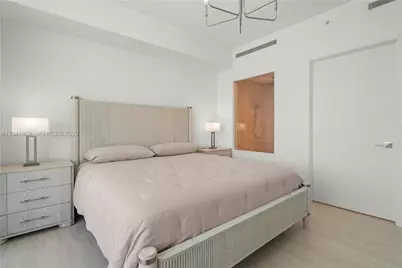 2411 Laguna Circle #1207, Miami, FL 33181 - Photo 13