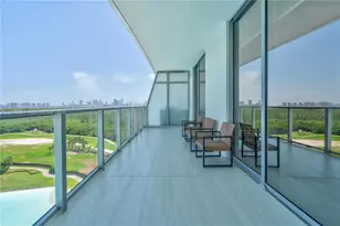 2411 Laguna Cir, Miami, FL 33181 - Photo 27