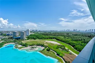 2411 Laguna Cir, Miami, FL 33181 - Photo 25
