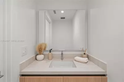 2411 Laguna Circle #1207, Miami, FL 33181 - Photo 19