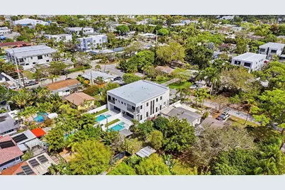 1135 NE 11th Ave, Fort Lauderdale, FL 33304 - Photo 5