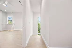 1135 NE 11th Ave, Fort Lauderdale, FL 33304 - Photo 17