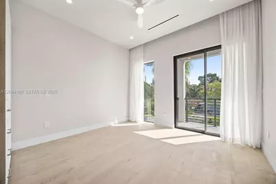 1135 NE 11th Ave, Fort Lauderdale, FL 33304 - Photo 33