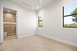 1135 NE 11th Ave, Fort Lauderdale, FL 33304 - Photo 35