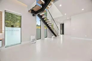 1135 NE 11th Ave, Fort Lauderdale, FL 33304 - Photo 13
