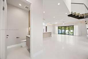 1135 NE 11th Ave, Fort Lauderdale, FL 33304 - Photo 43